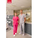 Egészségügyi kevertszálas scrub felső, színes (Középzöld)